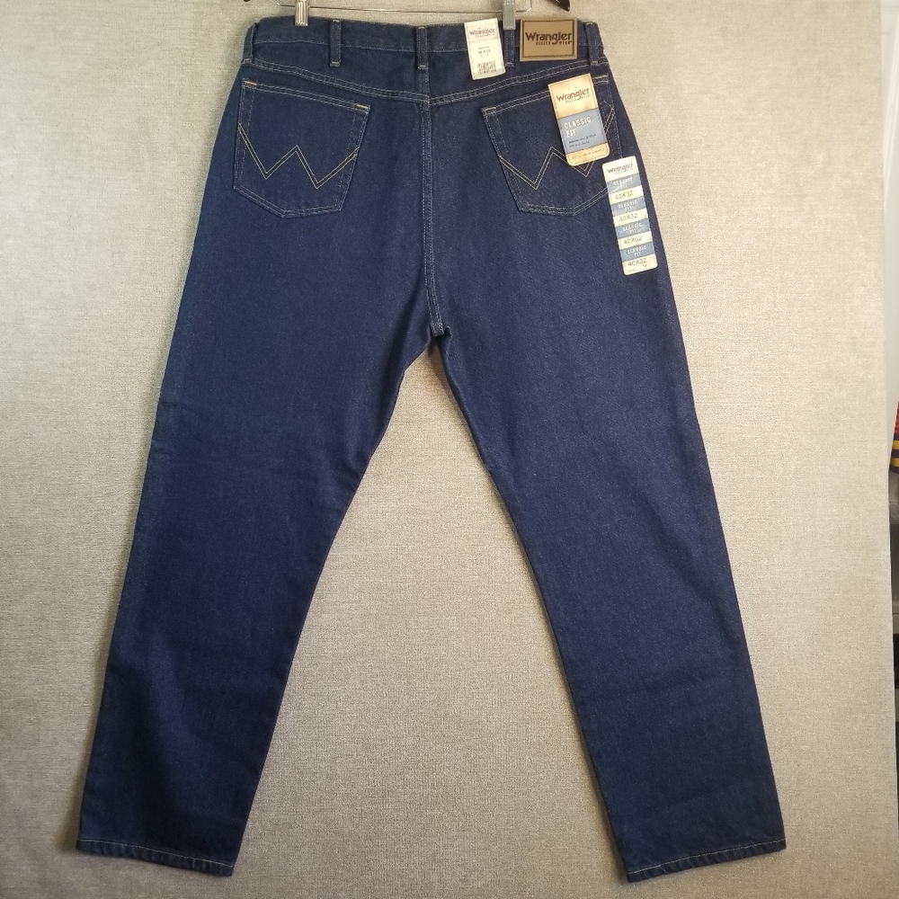NEW Wrangler Rugged Wear Mens 40x32 (38x32 Actual) Jeans Straight SEE DESC (C80)